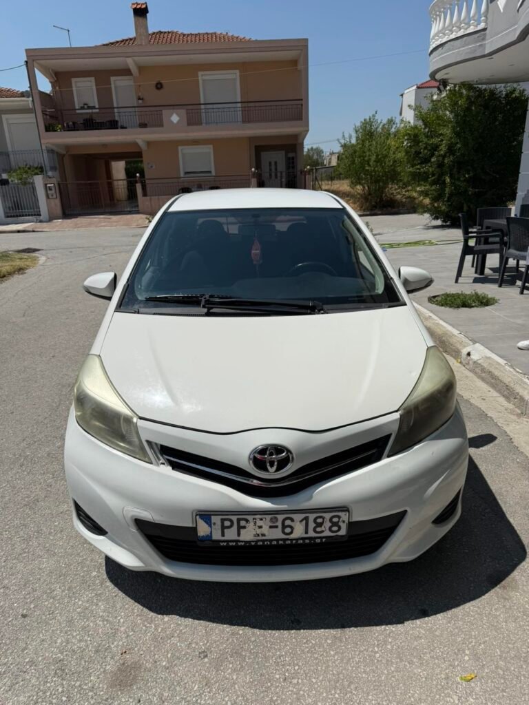 Toyota Yaris Hybrid